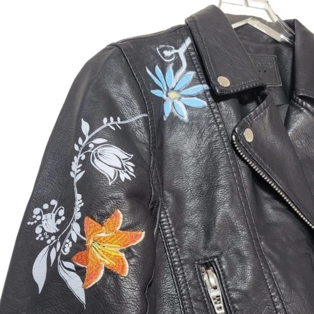 NEW Blank NYC Secret Keeper Faux Leather Embroidered Painted Jacket in Black - Picture 6 of 14